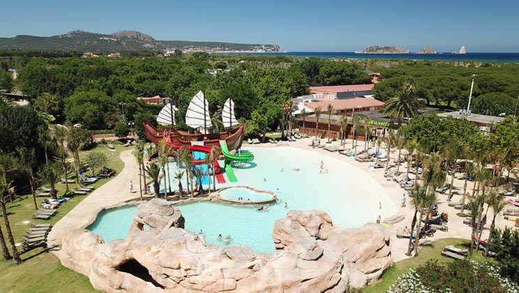 Amazing pool at El Delphin Verde