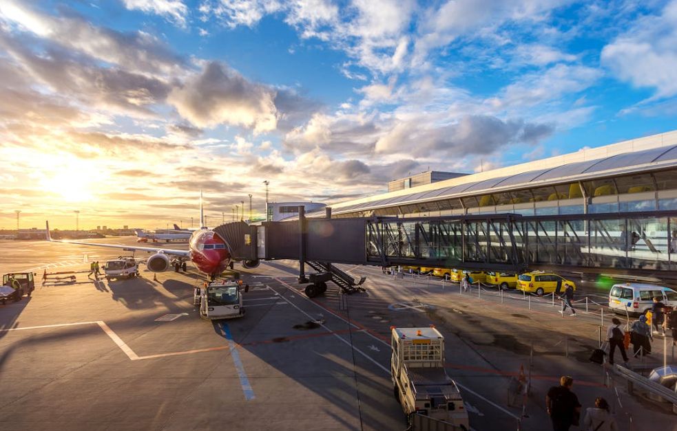 Airport Near Castell Montgri